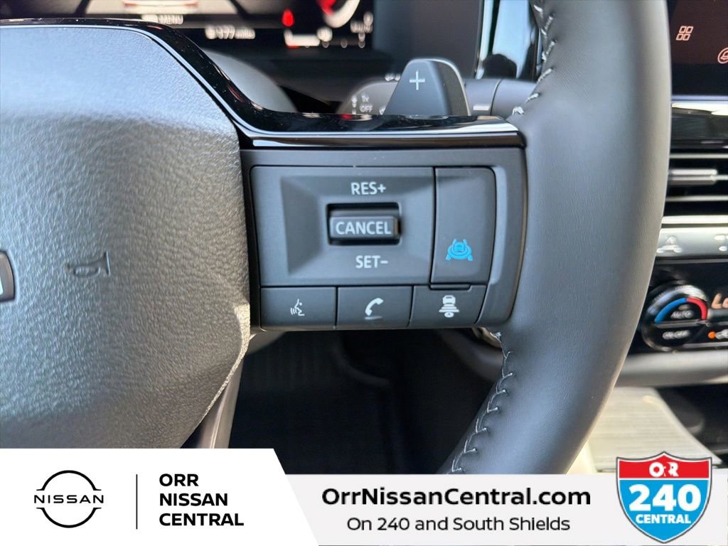 New 2026 Nissan Pathfinder SL image 25