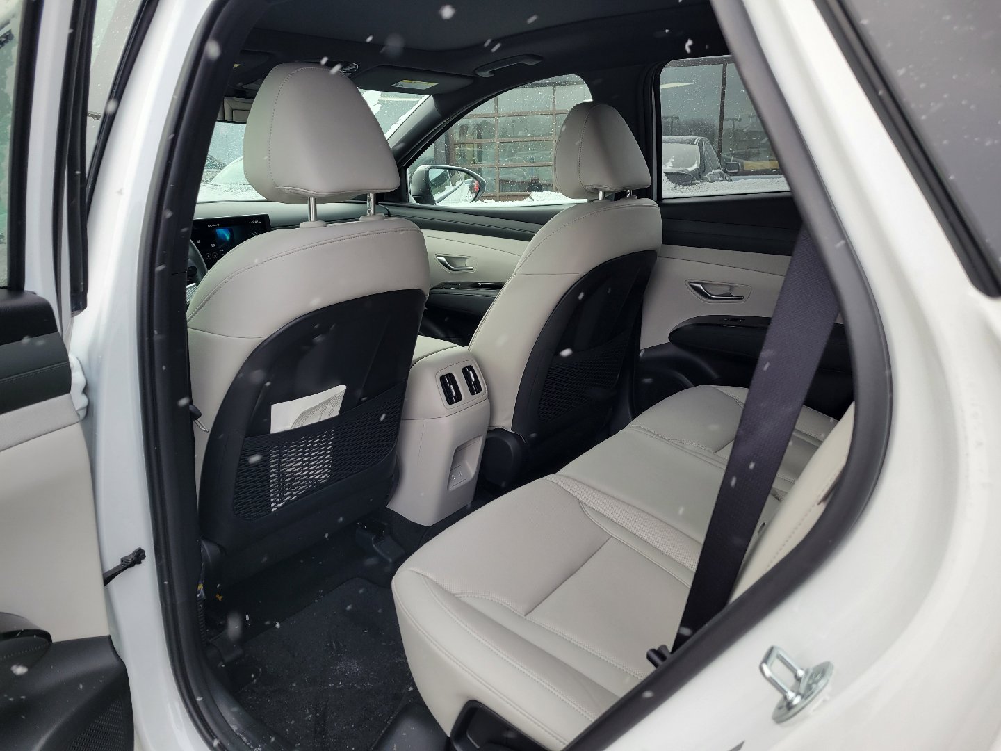 Used 2025 Hyundai Tucson Limited image 13