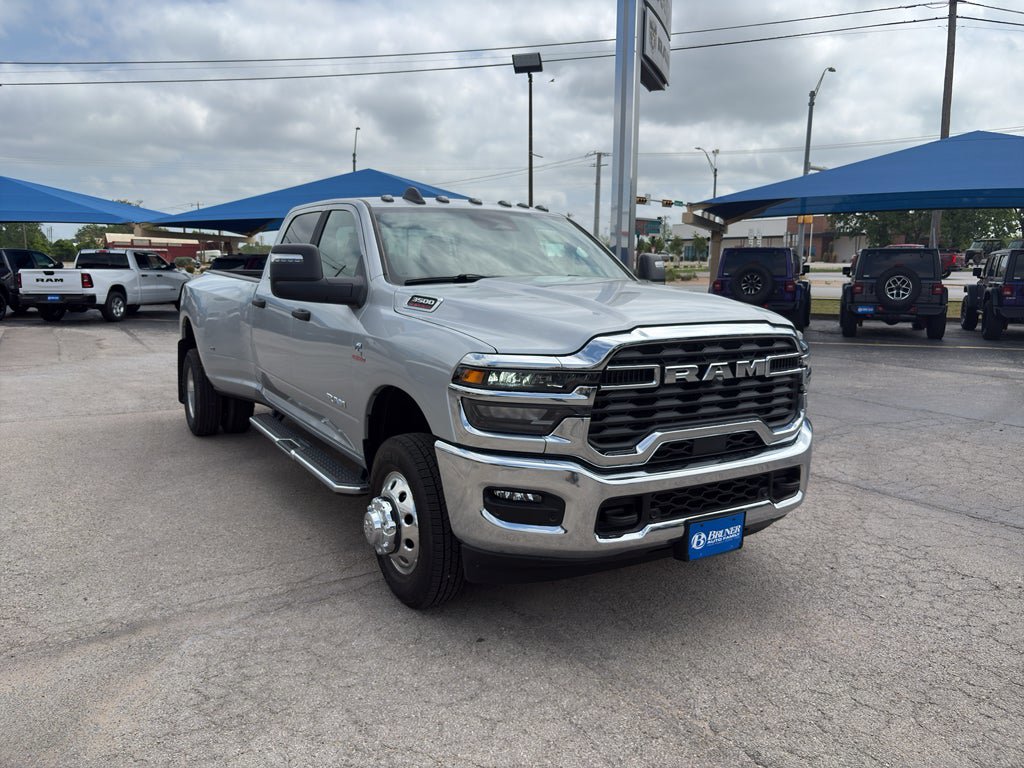 New 2026 RAM 3500 Lone Star image 3