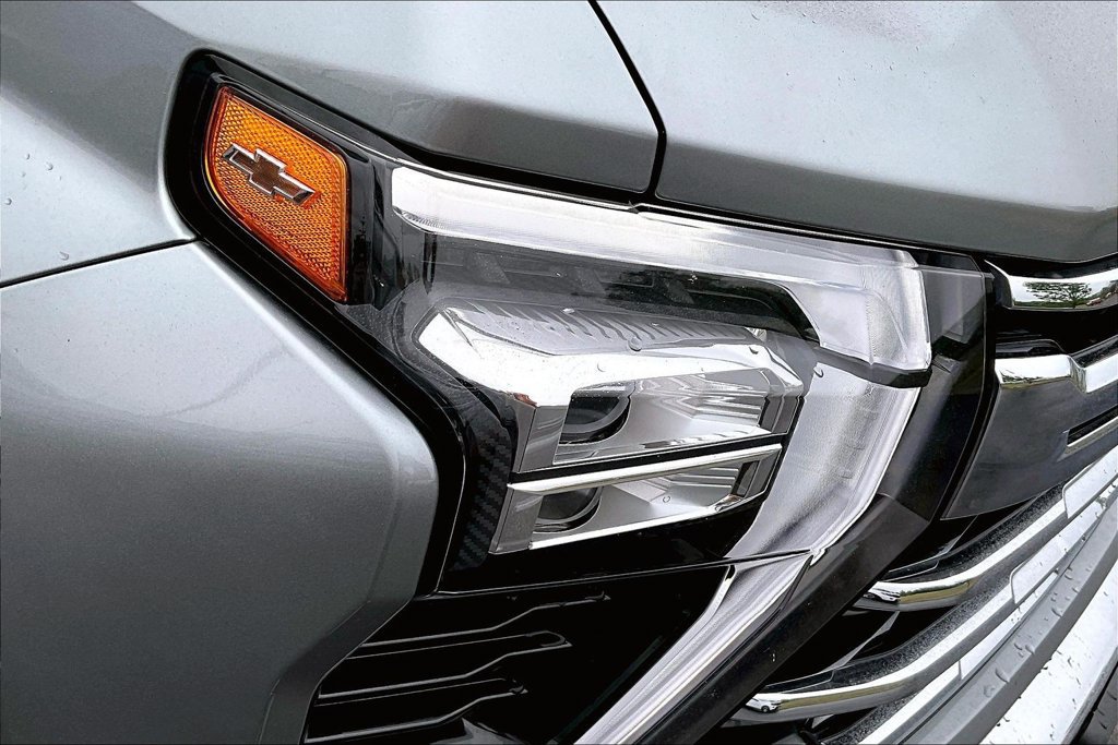 Used 2025 Chevrolet Silverado 2500 LTZ w/ LTZ Plus Package AWD/4WD image 33