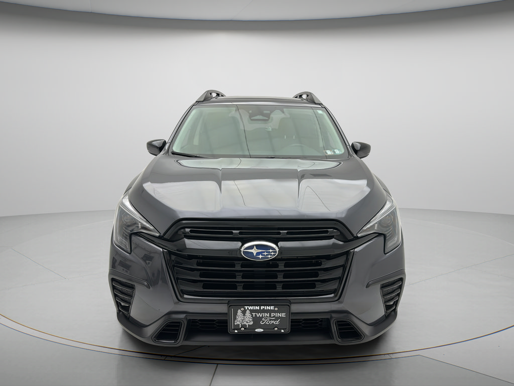Used 2024 Subaru Ascent Onyx Edition AWD/4WD image 2