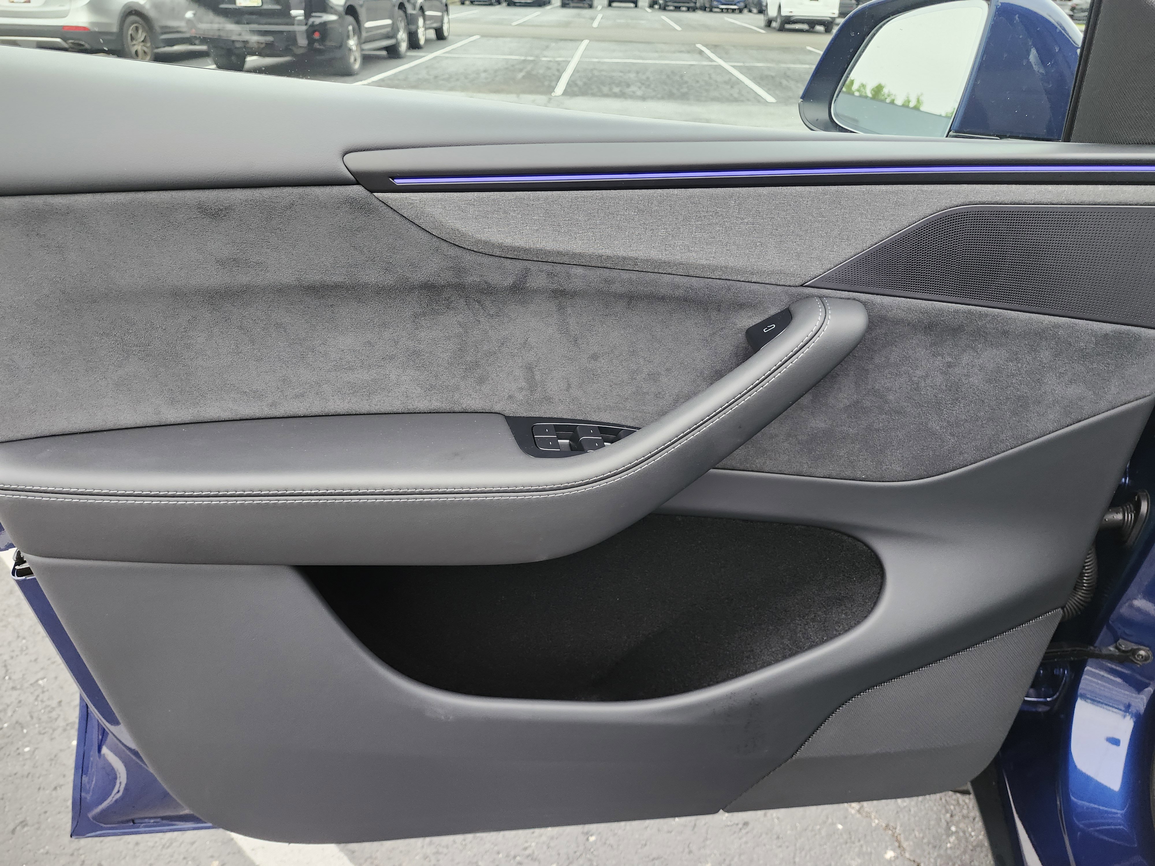 Used 2026 Tesla Model Y 2WD image 26