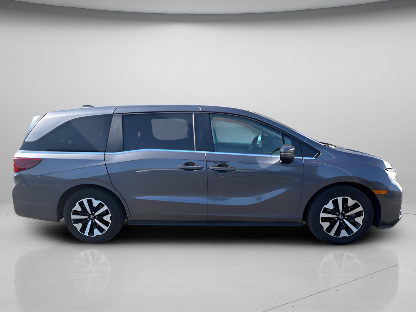 Used 2025 Honda Odyssey EX-L image 6