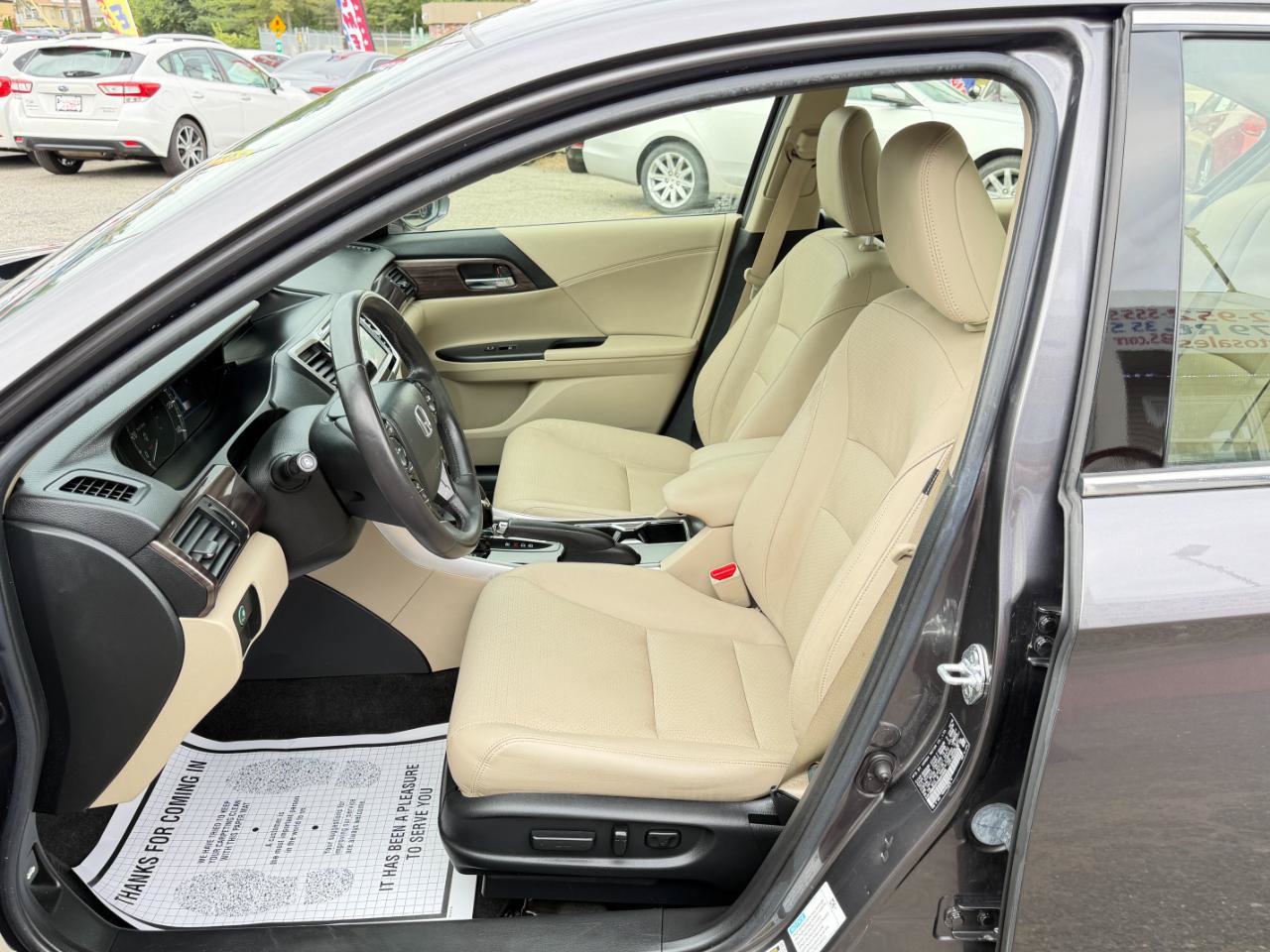 Used 2017 Honda Accord EX-L image 11