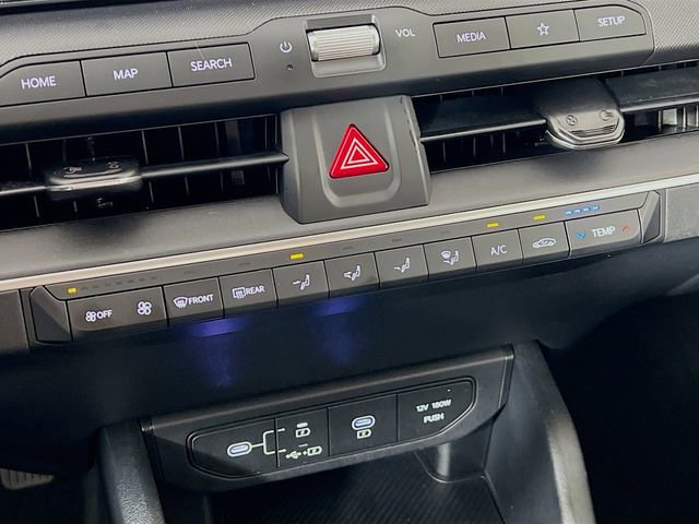 Used 2025 Kia K4 LXS image 19