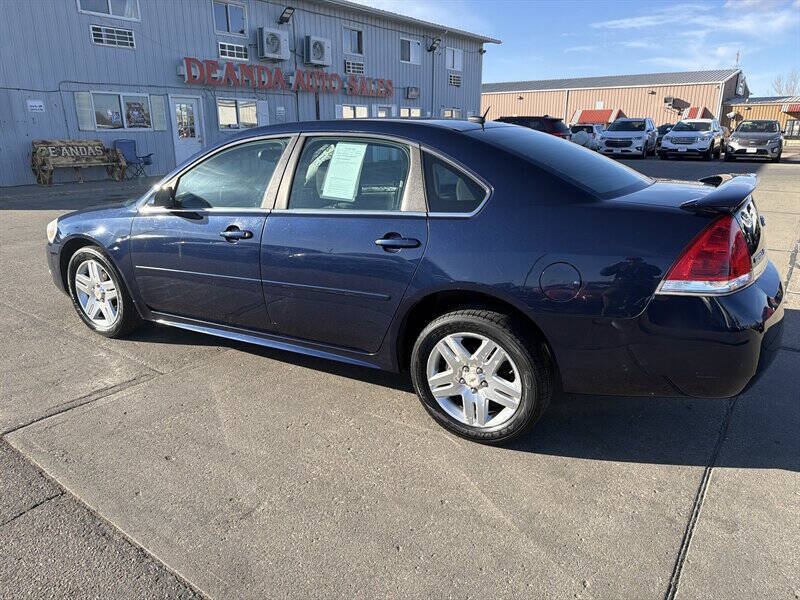 Used 2011 Chevrolet Impala LT FWD image 3
