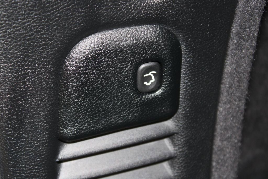 Used 2025 Dodge Durango R/T image 16