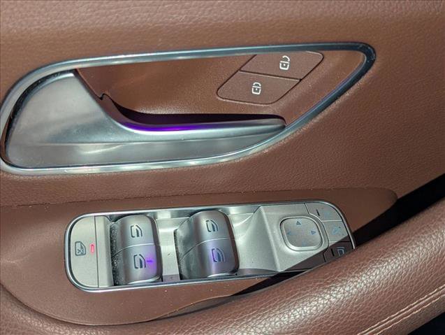 Used 2024 Mercedes-Benz GLE 350 4MATIC image 7