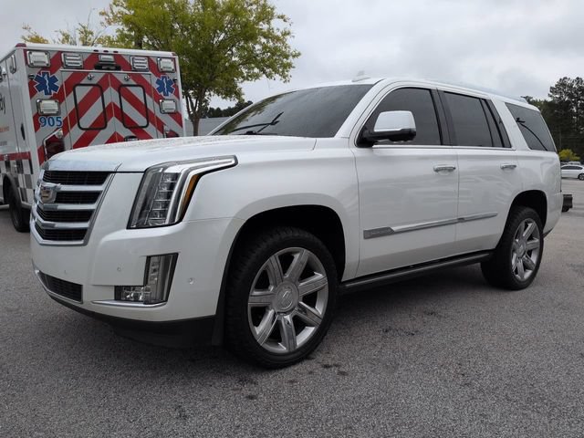 Used 2019 Cadillac Escalade Premium Luxury AWD/4WD image 7