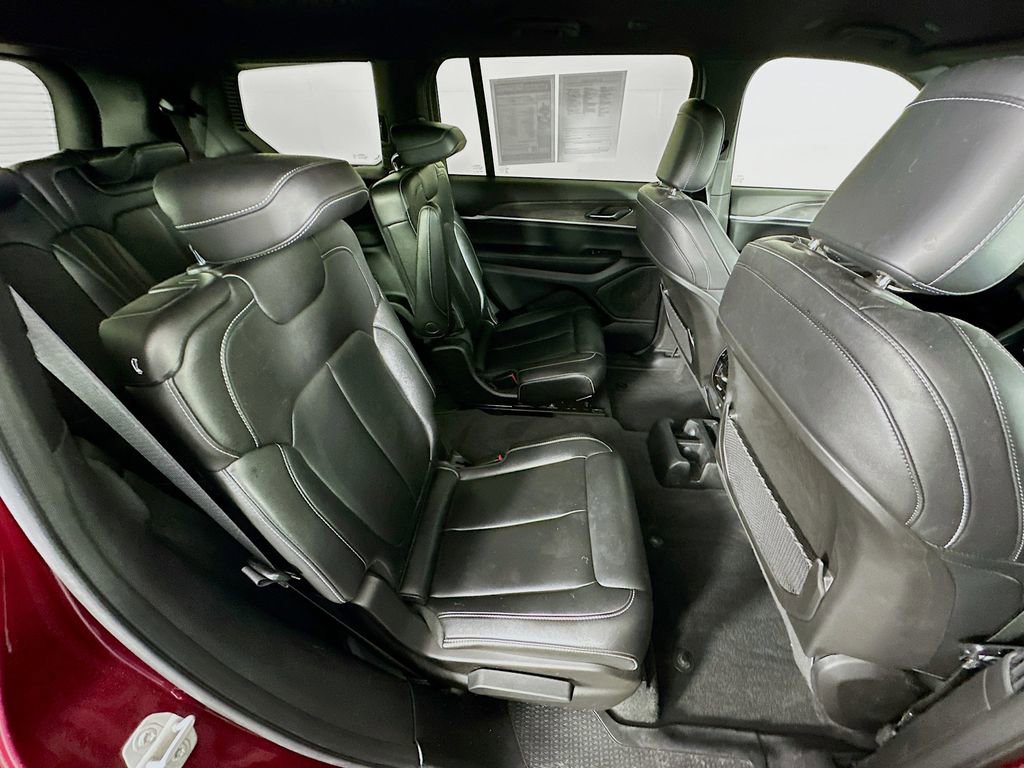 Certified 2025 Jeep Grand Cherokee L Limited image 39