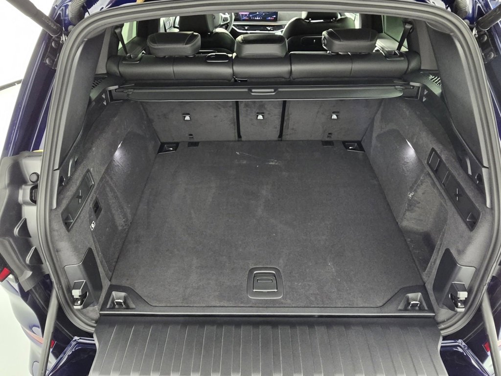 New 2026 BMW X5 xDrive40i w/ M Sport Package image 21