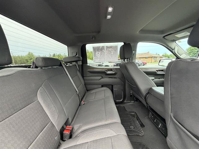 Used 2024 Chevrolet Silverado 1500 LT AWD/4WD image 19