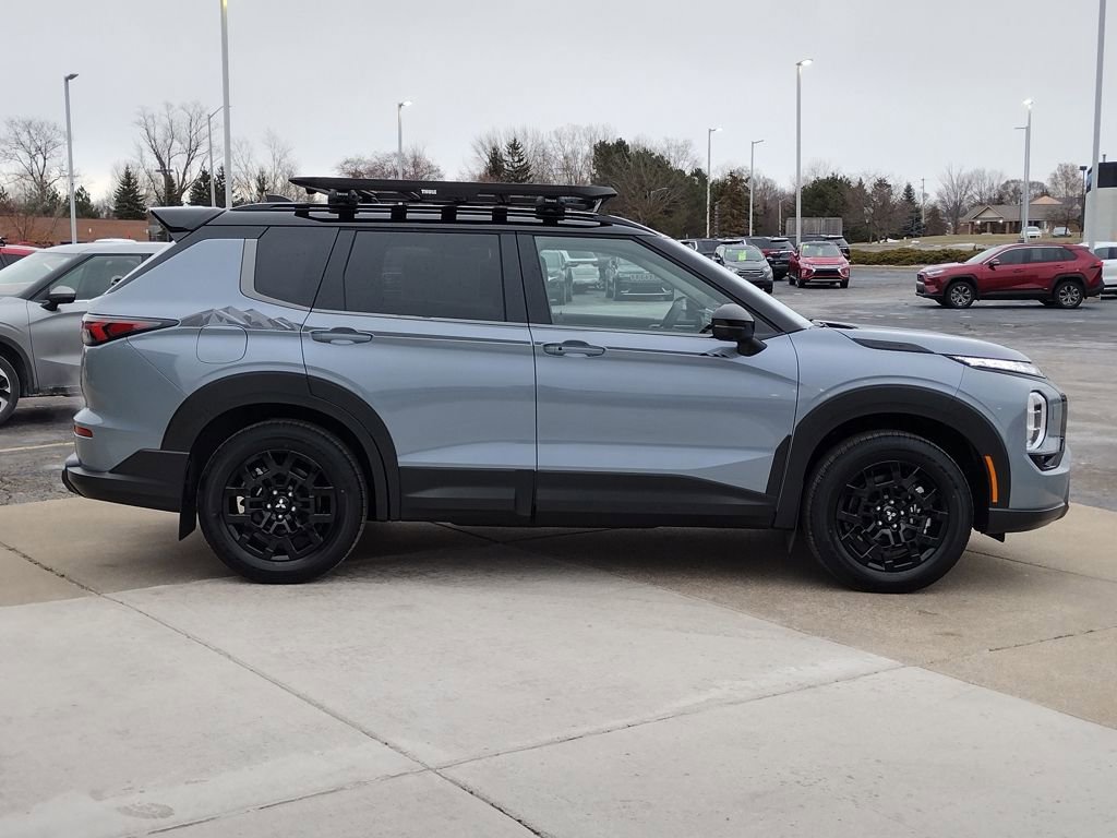 New 2026 Mitsubishi Outlander Trail Edition image 14