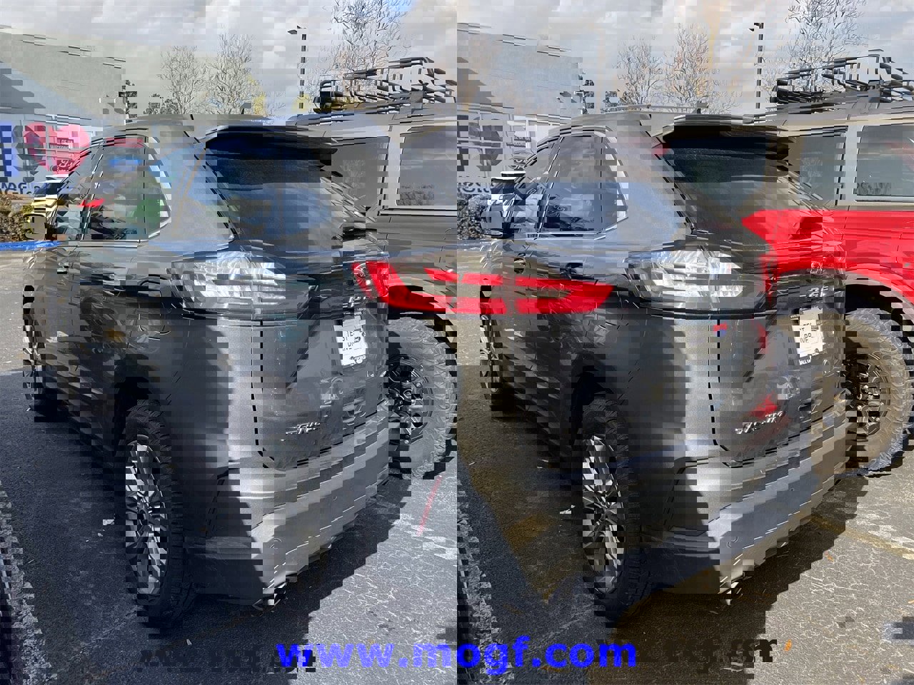 Used 2024 Ford Edge Titanium video 2