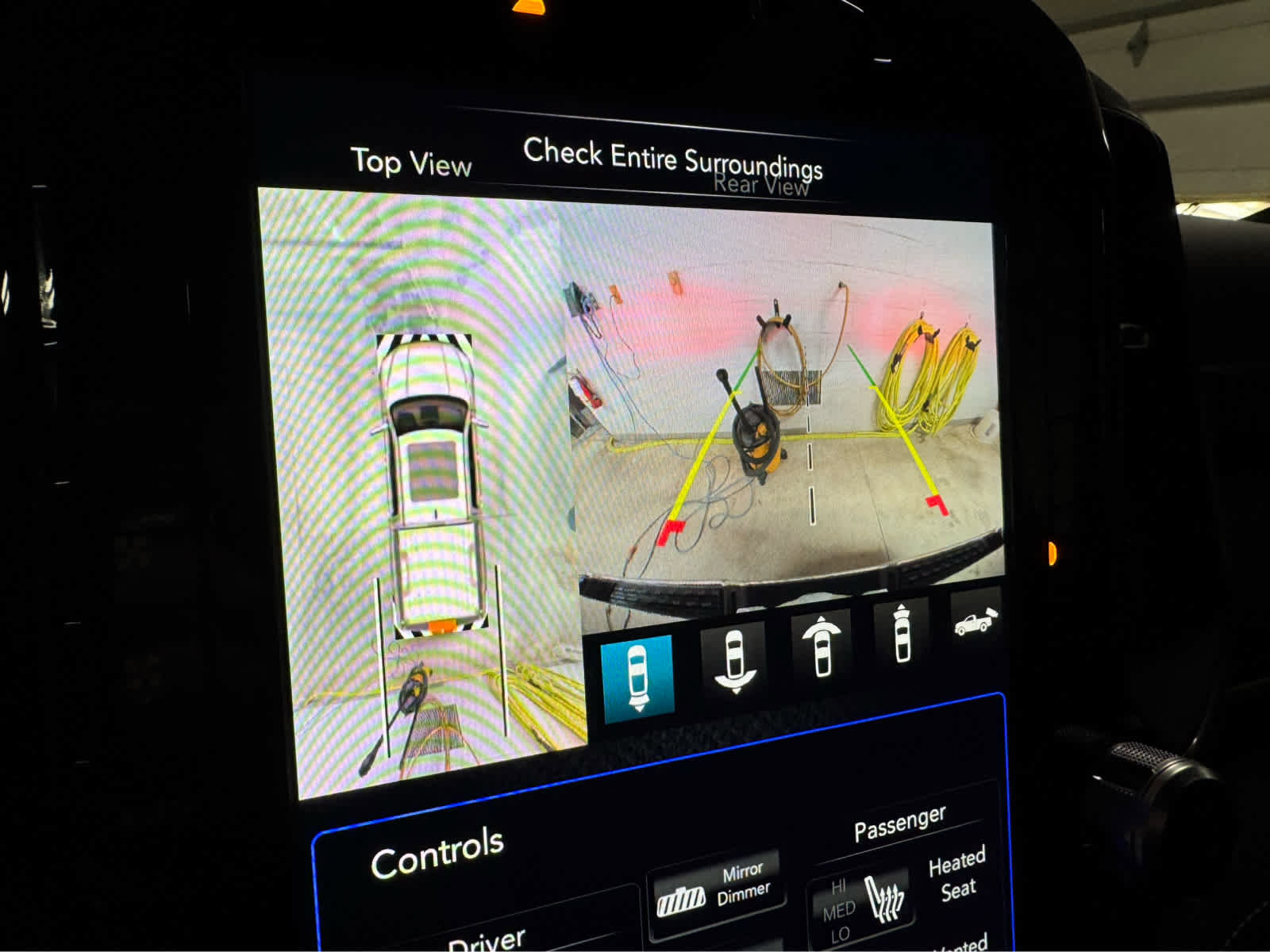 Used 2020 RAM 1500 Limited image 16
