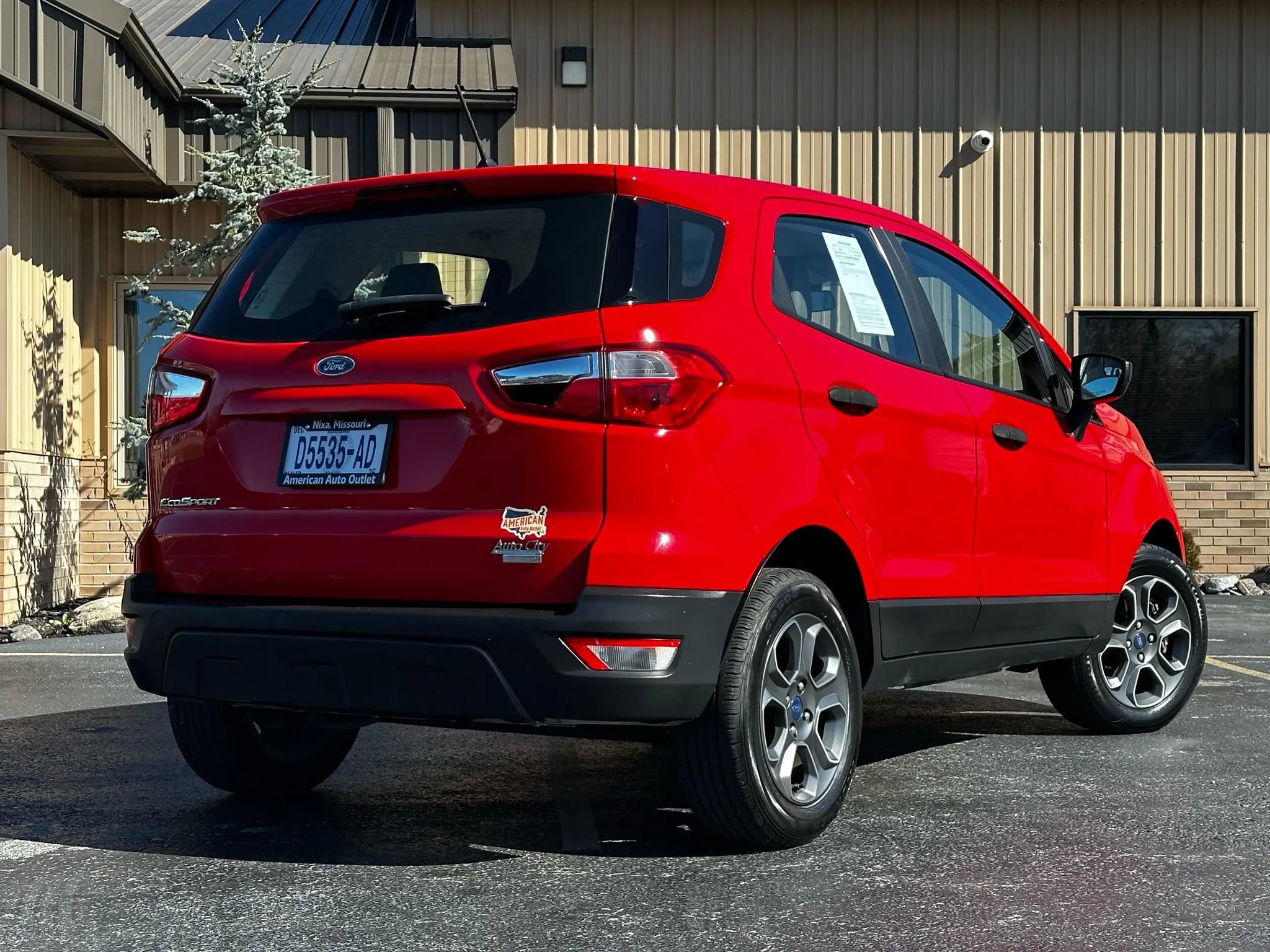 Used 2019 Ford EcoSport S FWD image 5