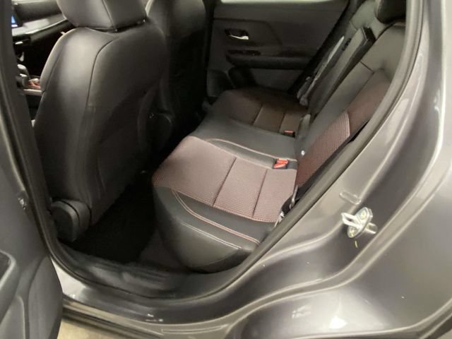 New 2026 Nissan Kicks SR w/ Cold Weather Package FWD image 8