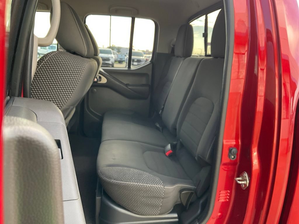 Used 2017 Nissan Frontier PRO-4X AWD/4WD image 26