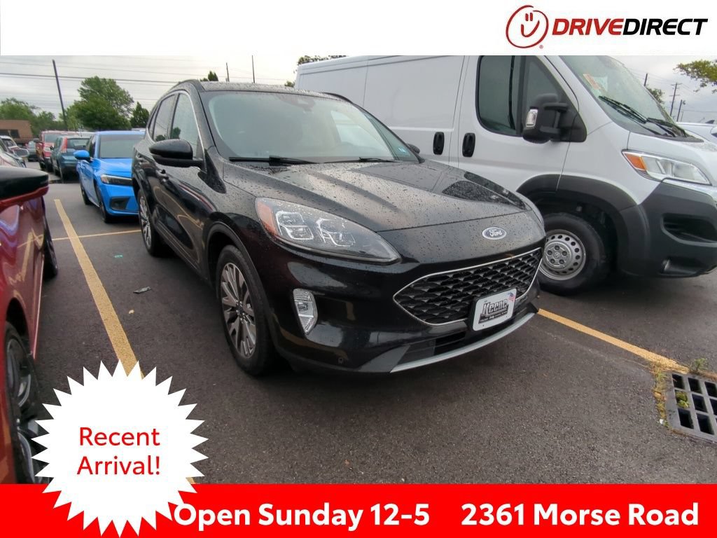Used 2020 Ford Escape Titanium w/ Titanium Premium Package 2.0