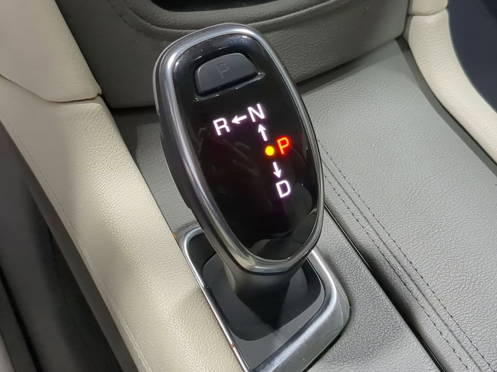 Used 2018 Cadillac XT5 Luxury w/ LPO, Wheel Lock Package image 44