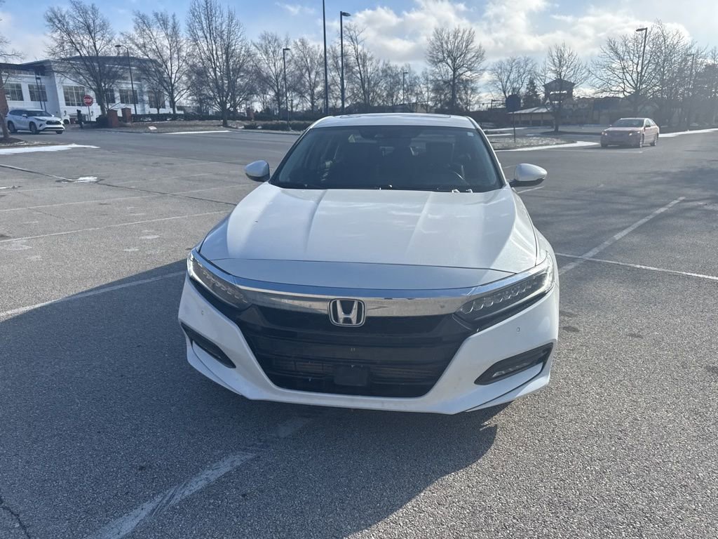 Used 2019 Honda Accord Touring image 3