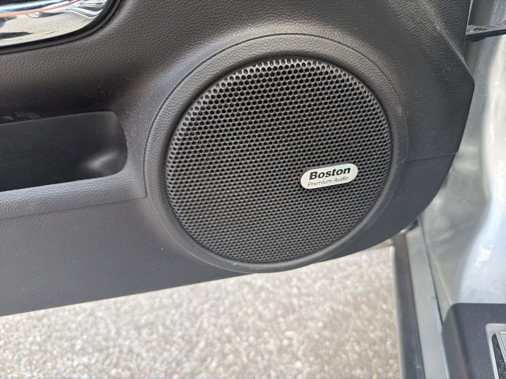 Used 2015 Chevrolet Camaro SS w/ RS Package image 14