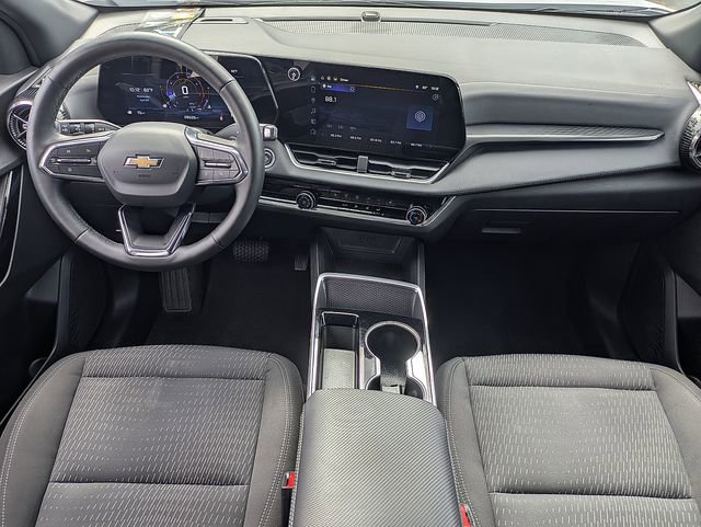 Used 2025 Chevrolet Equinox LT FWD image 16