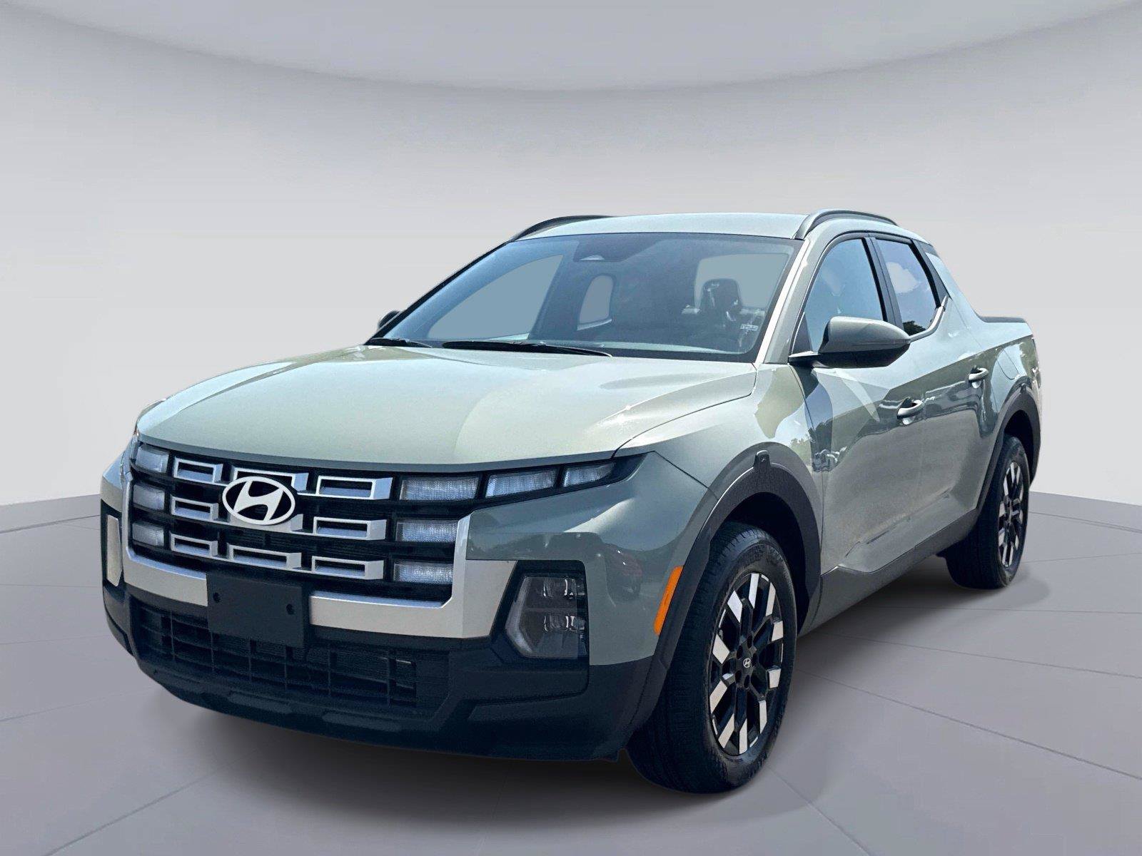 Used 2025 Hyundai Santa Cruz SEL FWD image 8