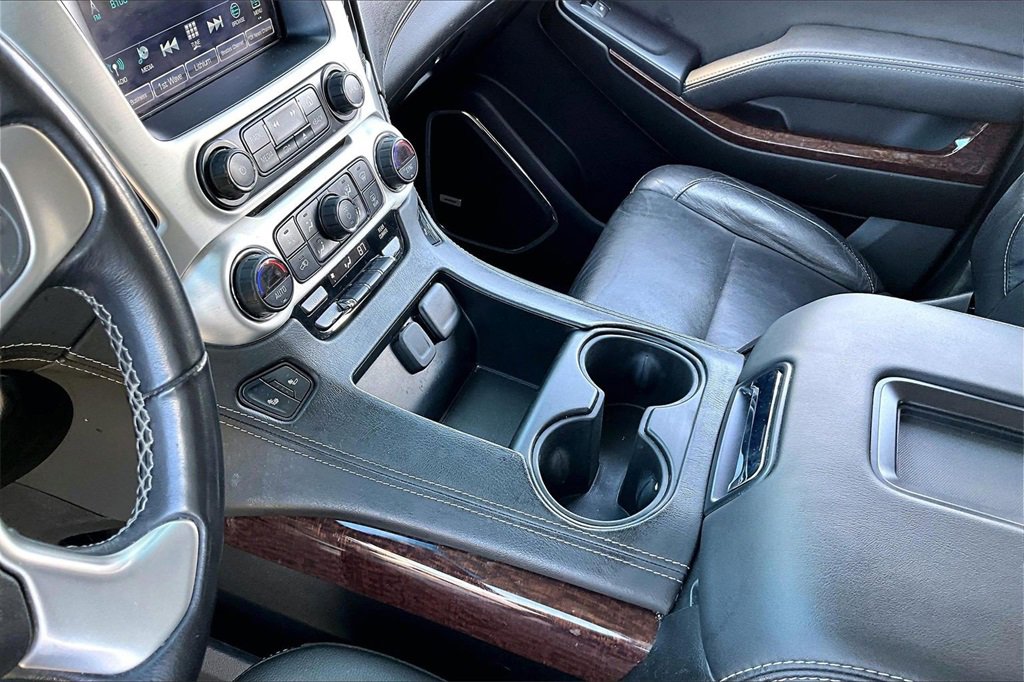 Used 2019 GMC Yukon SLT image 14