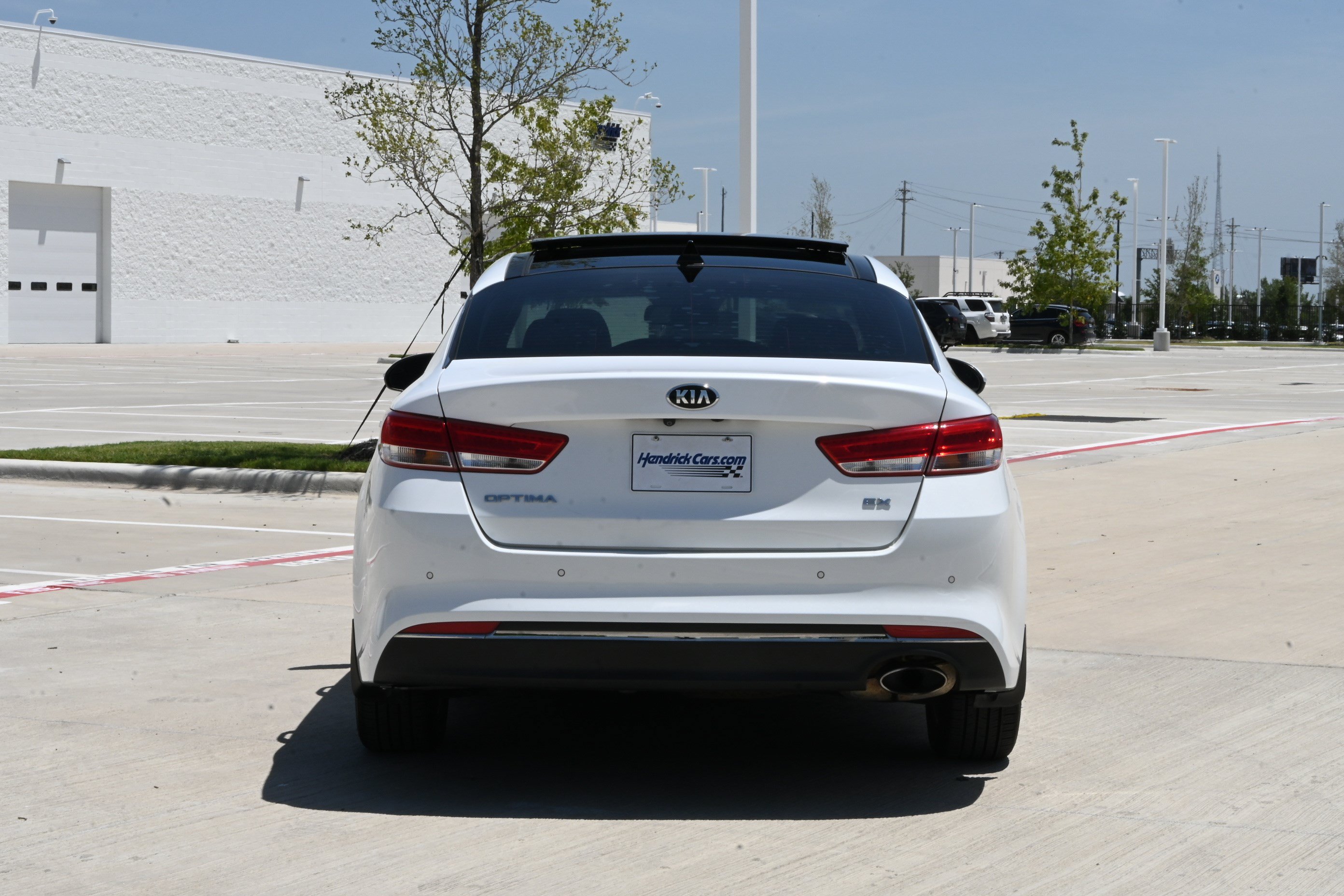 Used 2018 Kia Optima EX w/ Technology Package FWD image 8