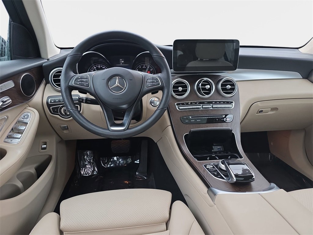 Used 2019 Mercedes-Benz GLC 300 4MATIC image 20
