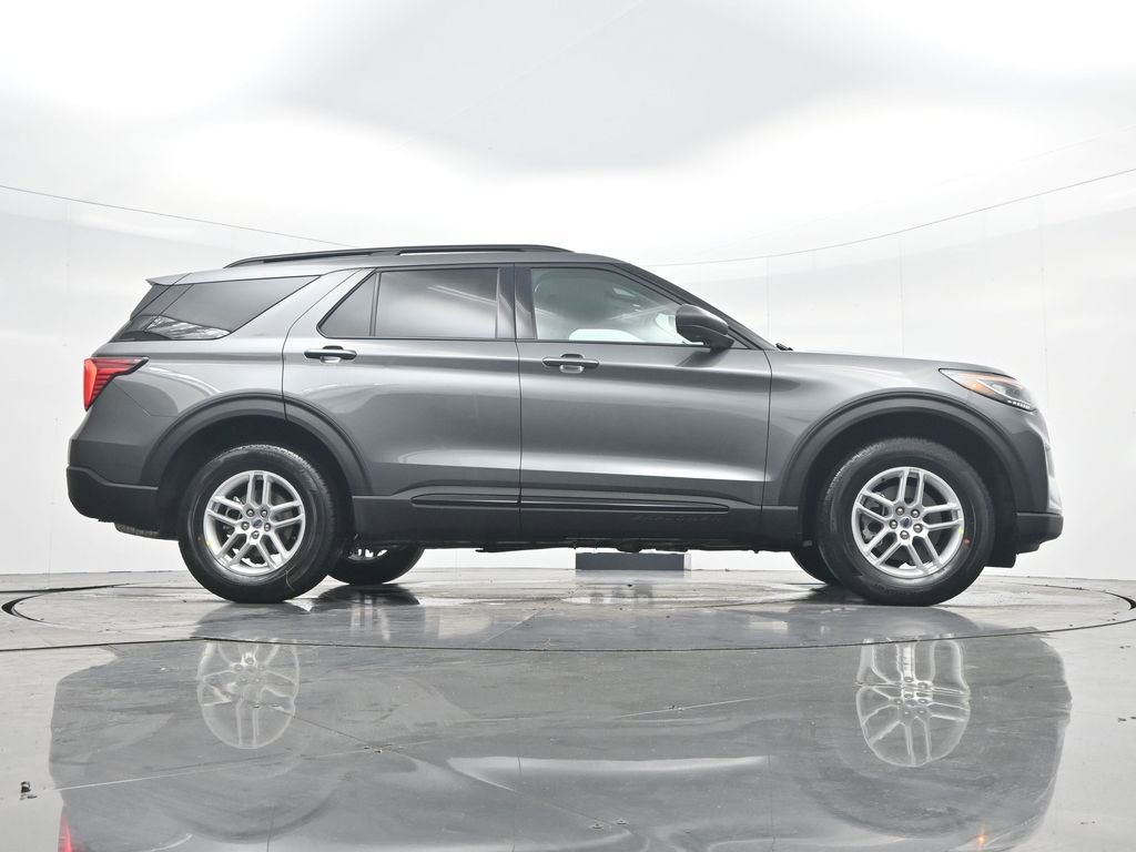 New 2026 Ford Explorer Active image 37