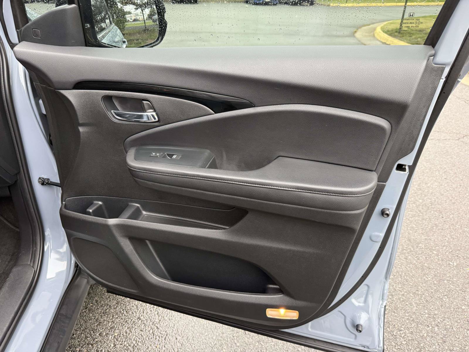 Used 2022 Honda Pilot Touring image 14