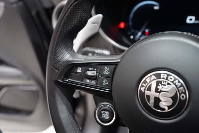 Used 2024 Alfa Romeo Stelvio Veloce image 20