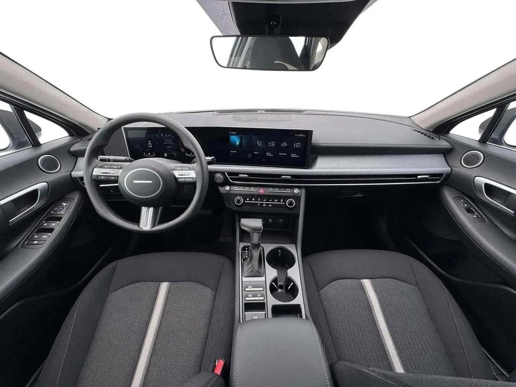 New 2026 Hyundai Sonata SE FWD image 25