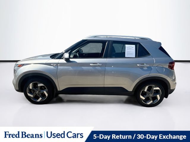 Used 2024 Hyundai Venue SEL FWD image 5