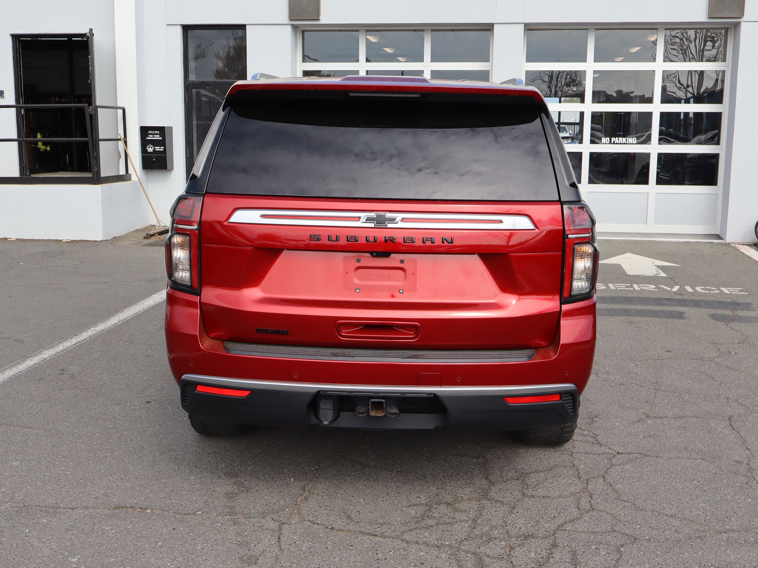 Used 2022 Chevrolet Suburban High Country image 9