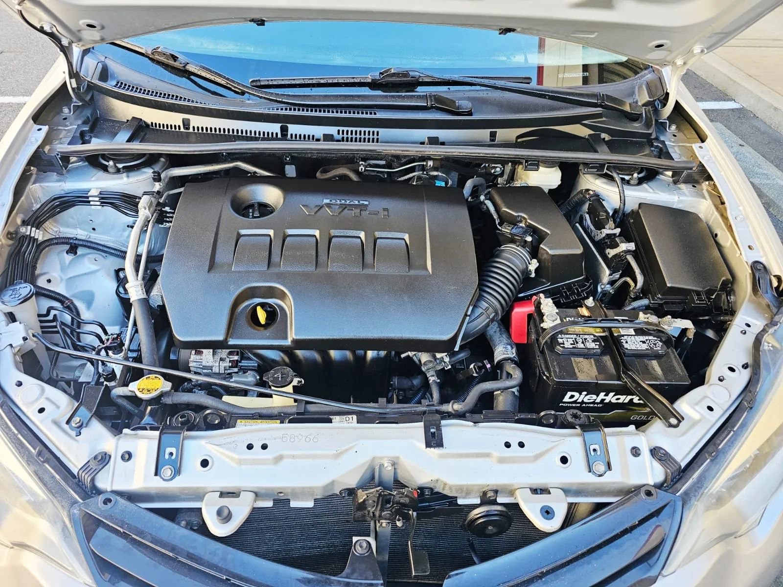 Used 2016 Toyota Corolla L image 17