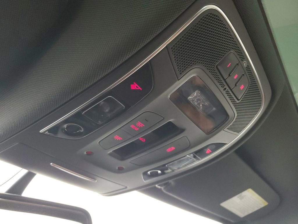 Used 2018 Audi A6 2.0T Premium w/ Cold Weather Package image 33