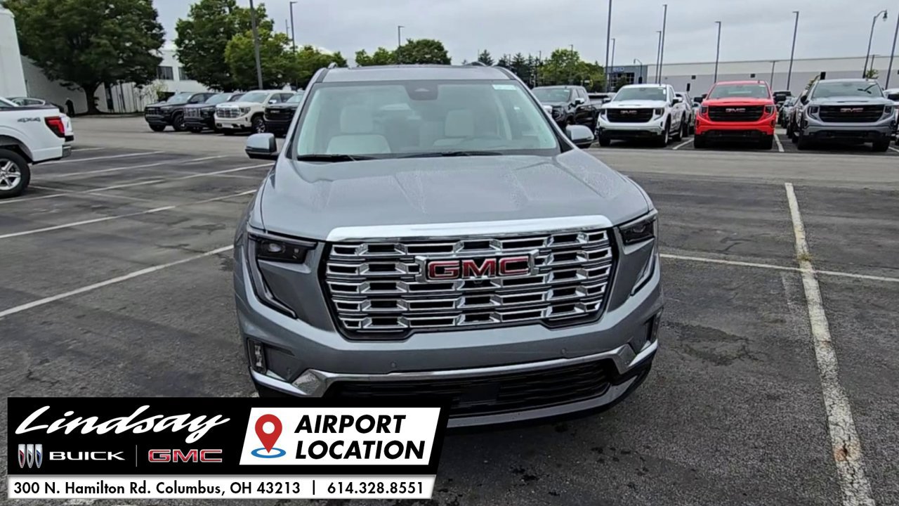 New 2027 GMC Acadia Denali w/ Denali Reserve Package AWD/4WD image 3