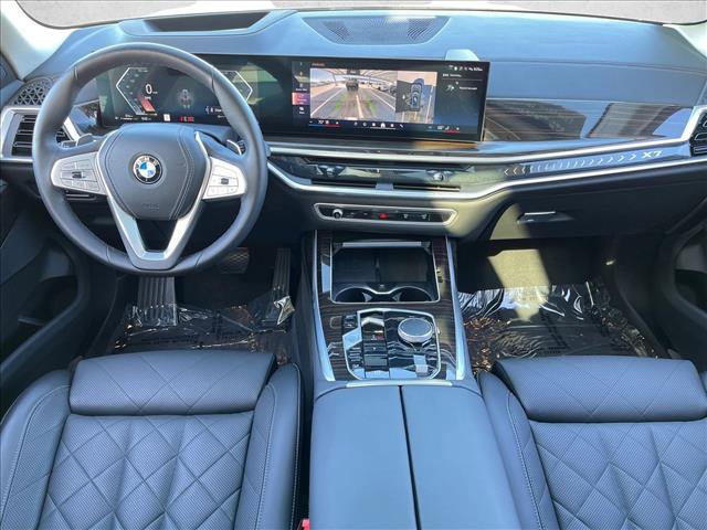 Certified 2024 BMW X7 xDrive40i w/ Parking Assistance Package image 19