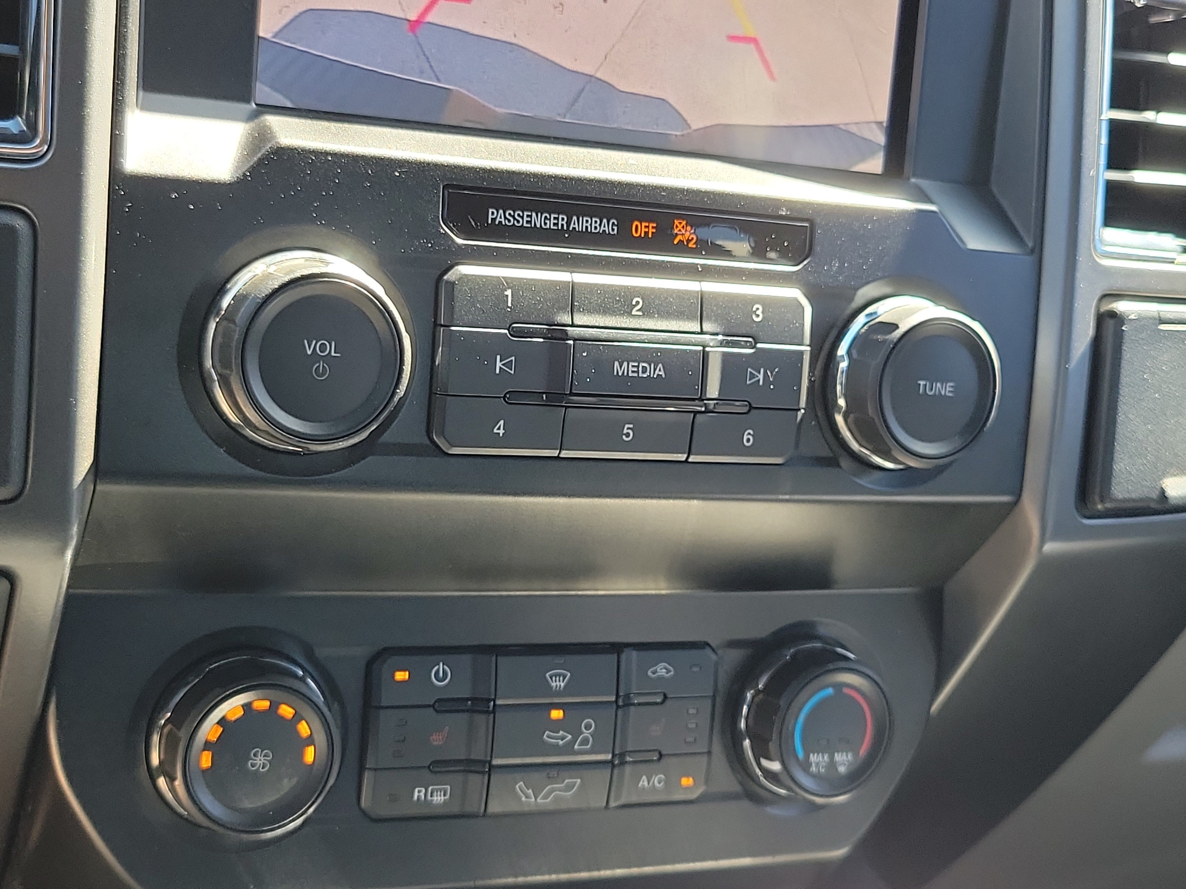 Used 2019 Ford F150 XLT w/ Equipment Group 302A Luxury RWD image 23