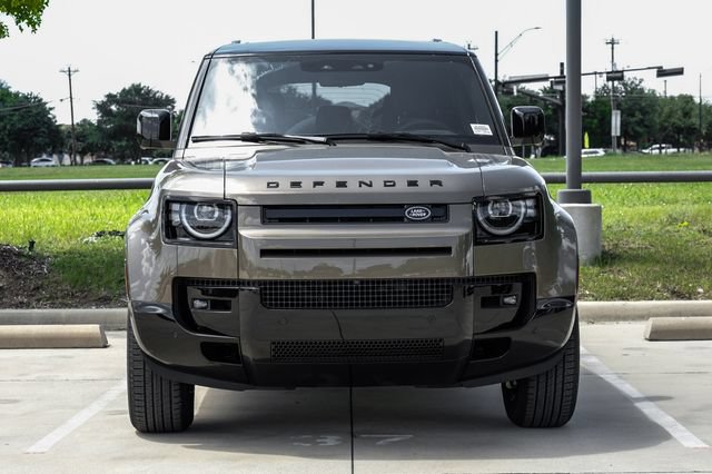 New 2026 Land Rover Defender 110 X-Dynamic SE AWD/4WD image 6