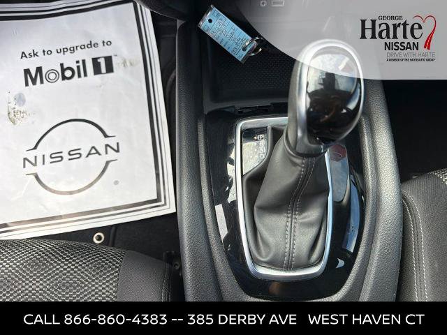 Certified 2019 Nissan Rogue Sport SV AWD/4WD image 14