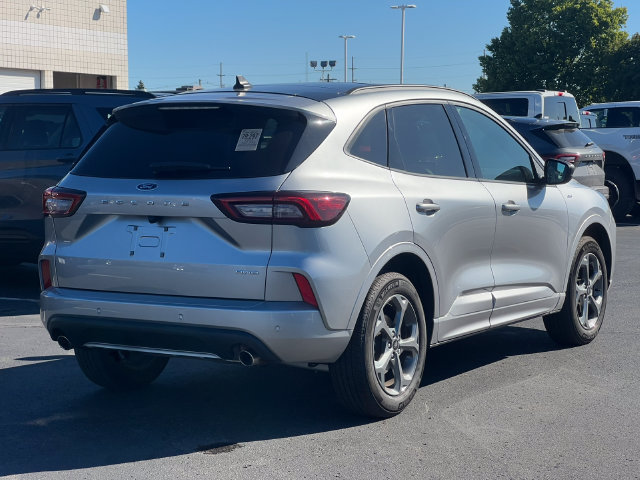 Certified 2024 Ford Escape ST-Line w/ Tech Pack #1 AWD/4WD image 42