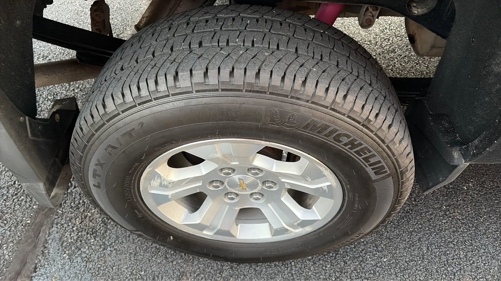 Used 2019 Chevrolet Silverado 1500 LT w/ All Star Edition image 23