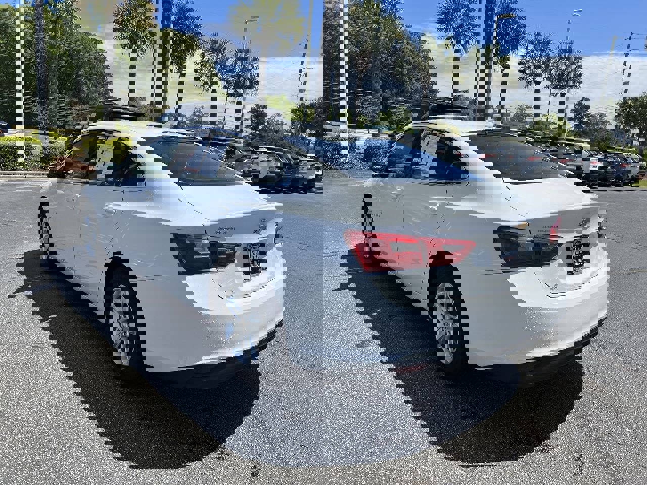 Used 2023 Chevrolet Malibu LT image 8