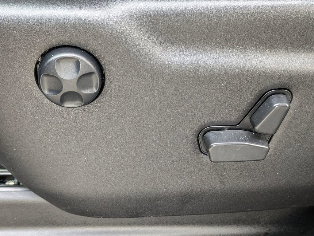 Used 2021 Jeep Grand Cherokee Laredo X image 21