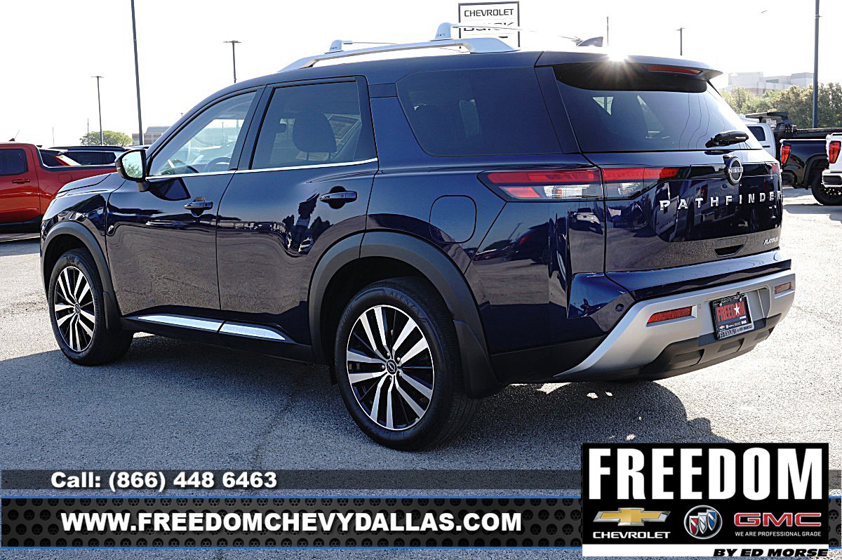 Used 2024 Nissan Pathfinder Platinum w/ Cargo Package image 38