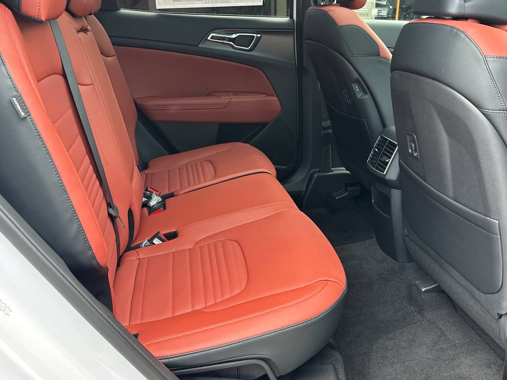 New 2026 Kia Sportage SX FWD image 14
